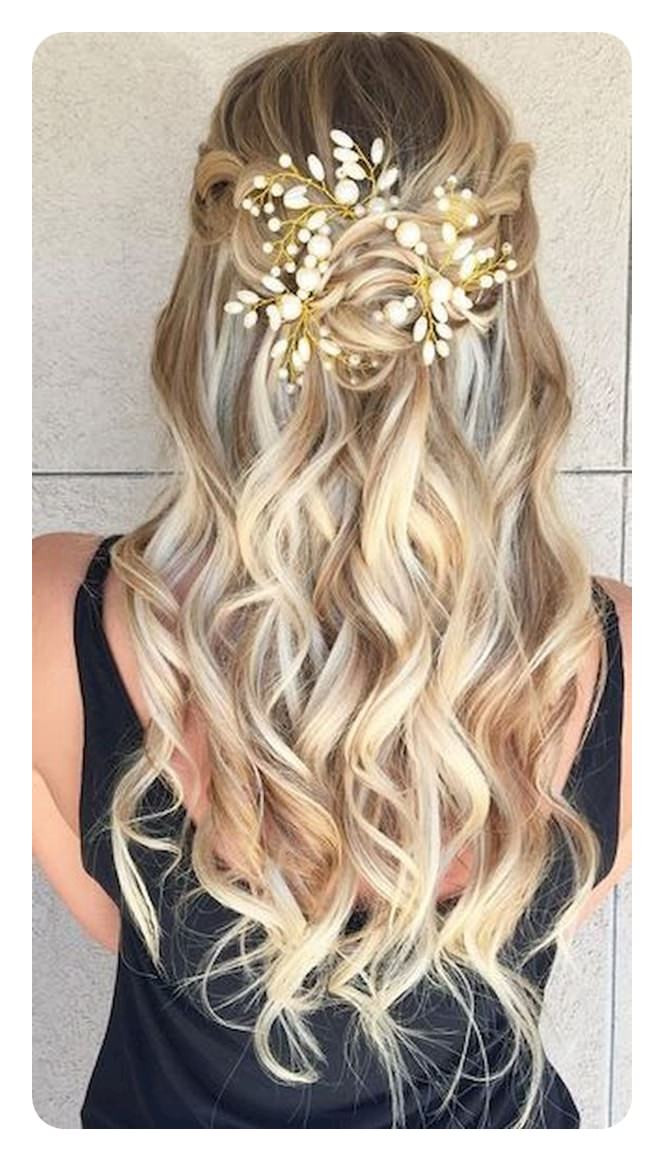 Easy Graduation Hairstyles
 86 Best Graduation Hairstyles for Your Most Awaited Day