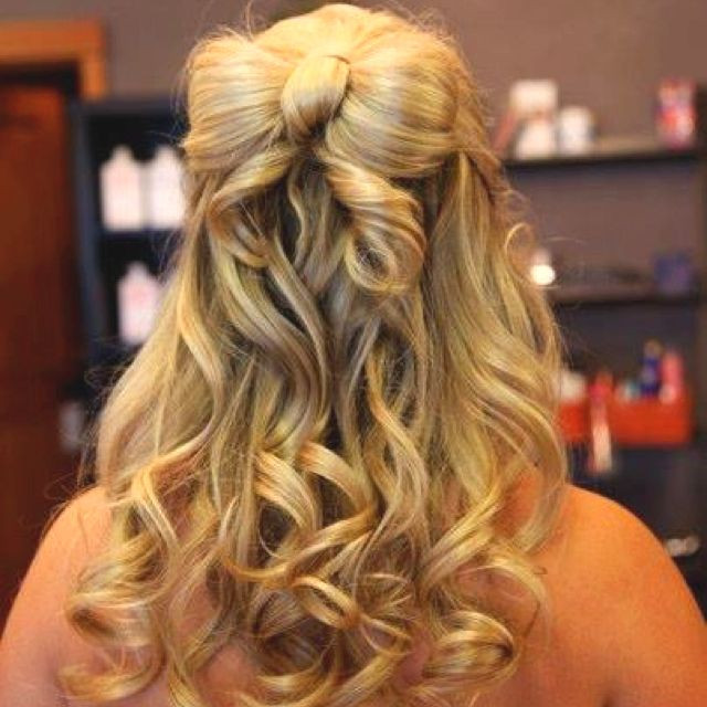 Easy Graduation Hairstyles
 8th grade promotion hair
