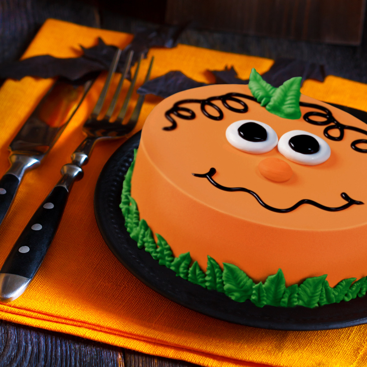 Easy Halloween Cakes Ideas
 Celebrate fall with a seasonally designed DAIRY QUEEN Cake