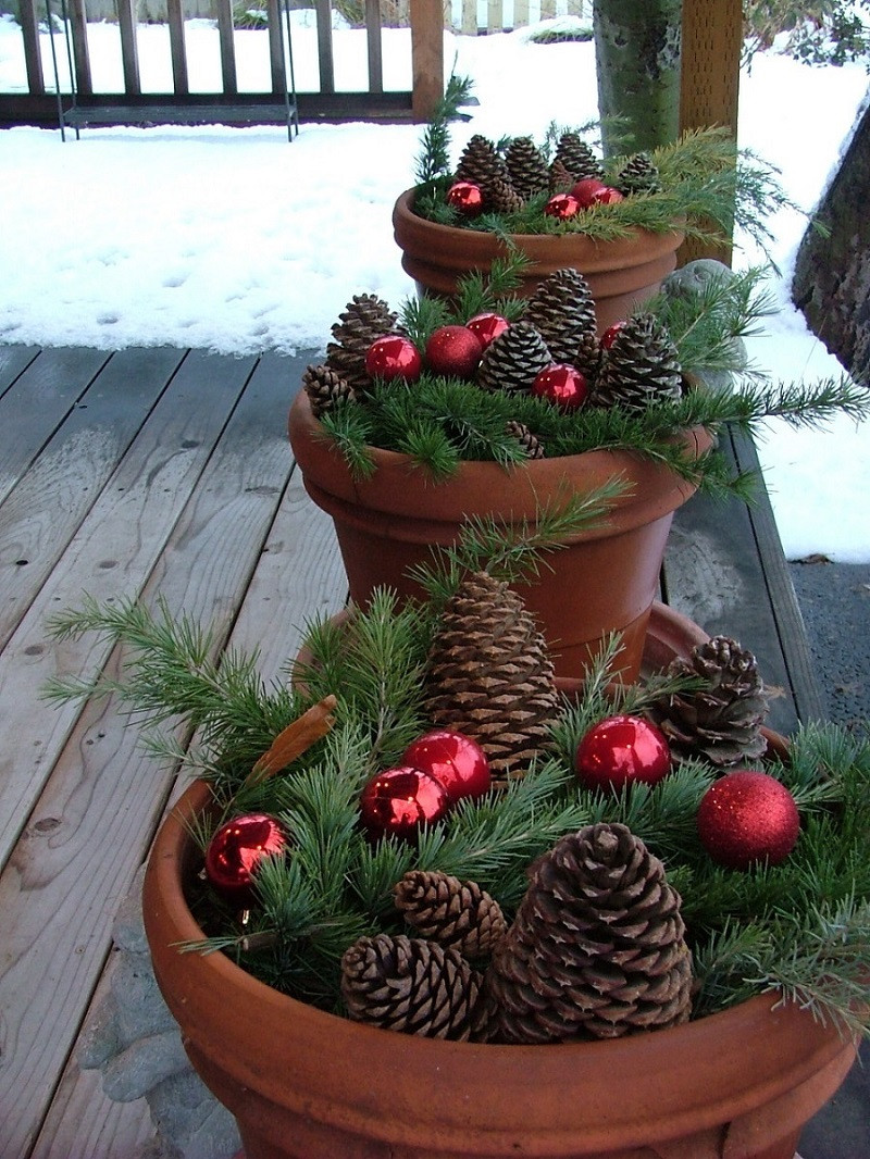 Easy Outdoor Christmas Decorating
 25 Top outdoor Christmas decorations on Pinterest Easyday