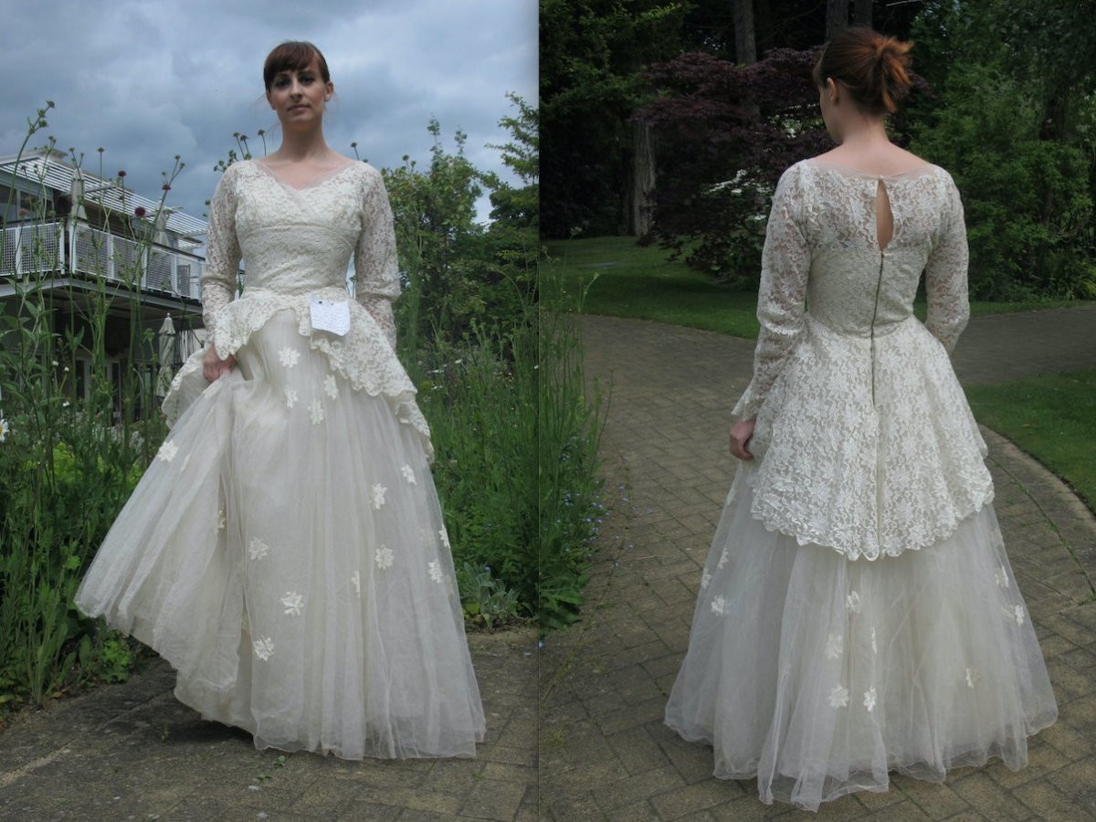 Ebay Wedding Dress
 Vintage wedding dress on eBay with sweet note goes viral