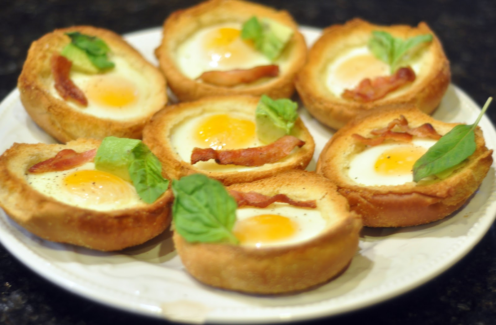 Egg Bread Bowls
 Cooking and Entertaining with Leah Bacon & Egg Bread Bowls