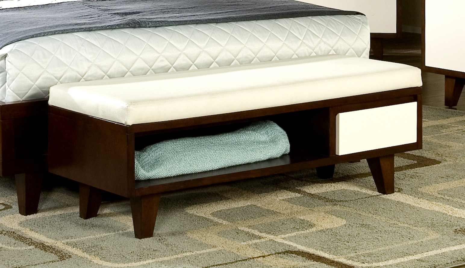 End Of Bed Storage Bench
 Bedroom Benches with Storage Ideas