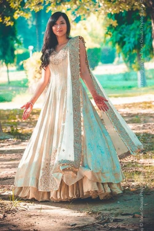 Engagement Party Ideas For Women
 Punjabi Lacha Outfit Ideas 30 Ways to Wear Lacha for Girls