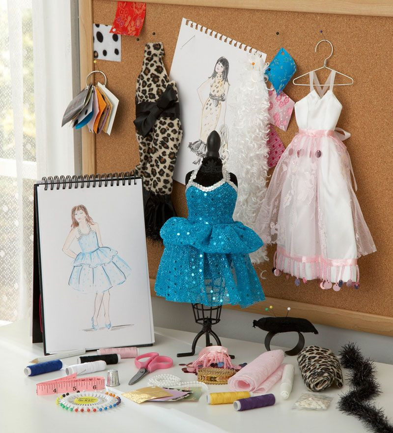 Fashion Studio For Kids
 30 Piece Fashion Design Studio Kit for kids