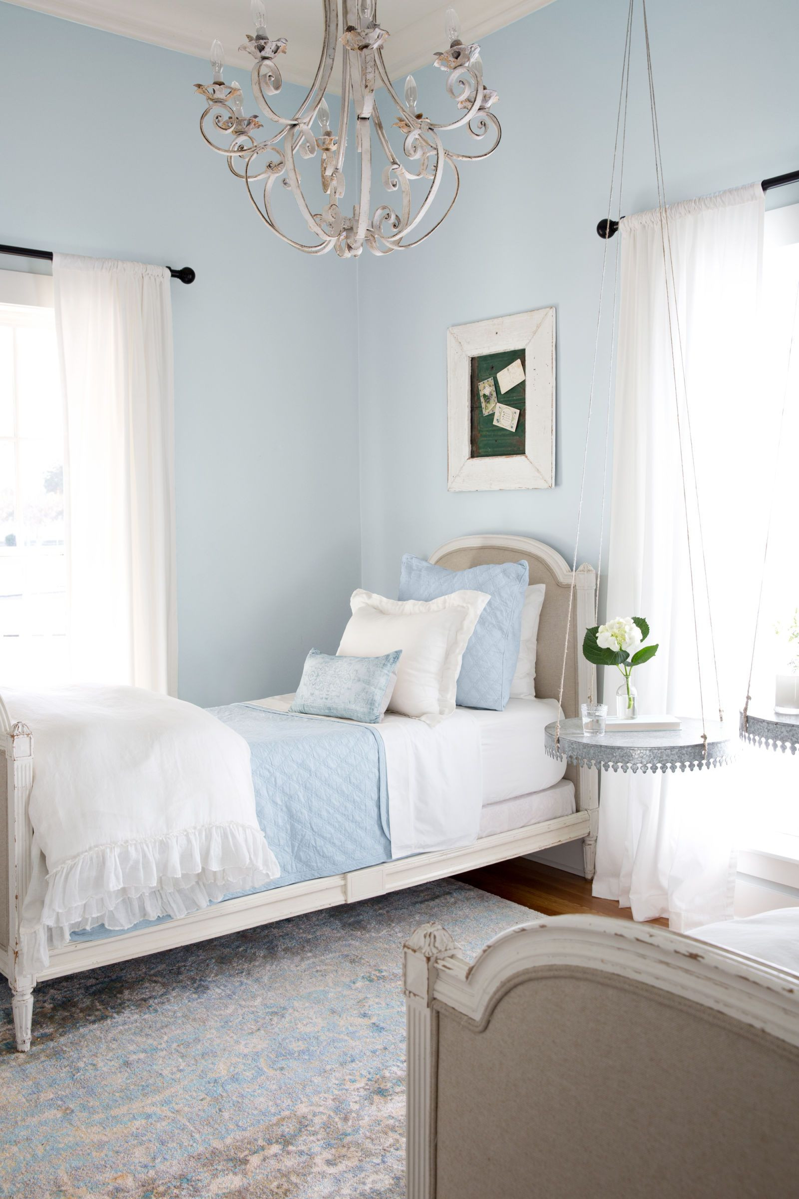 Fixer Upper Kids Room
 Take a Tour of Chip and Joanna Gaines Magnolia House B&B
