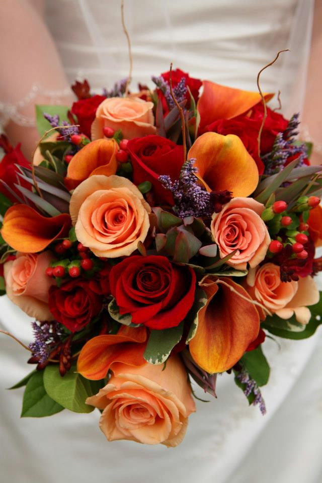 Flowers For Fall Weddings
 Ve a at the Yellow River Fall Wedding Decorations