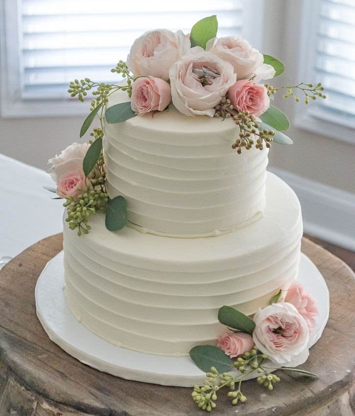 Fresh Flowers On Wedding Cake
 A Very Special Weekend At