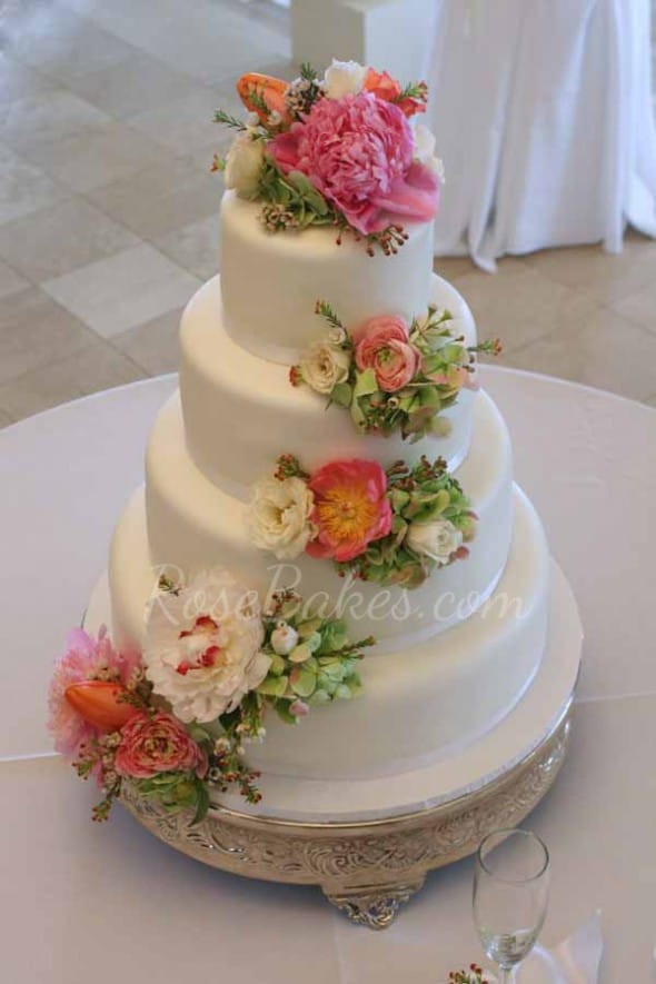 Fresh Flowers On Wedding Cake
 White Wedding Cake with Cascading Fresh Flowers Rose Bakes