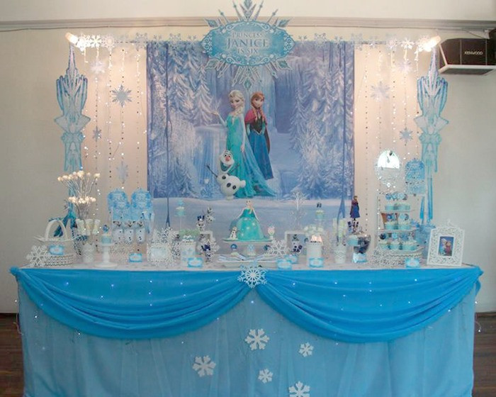 Frozen Decorations For Birthday Party
 Kara s Party Ideas Disney s Frozen Themed Birthday Party