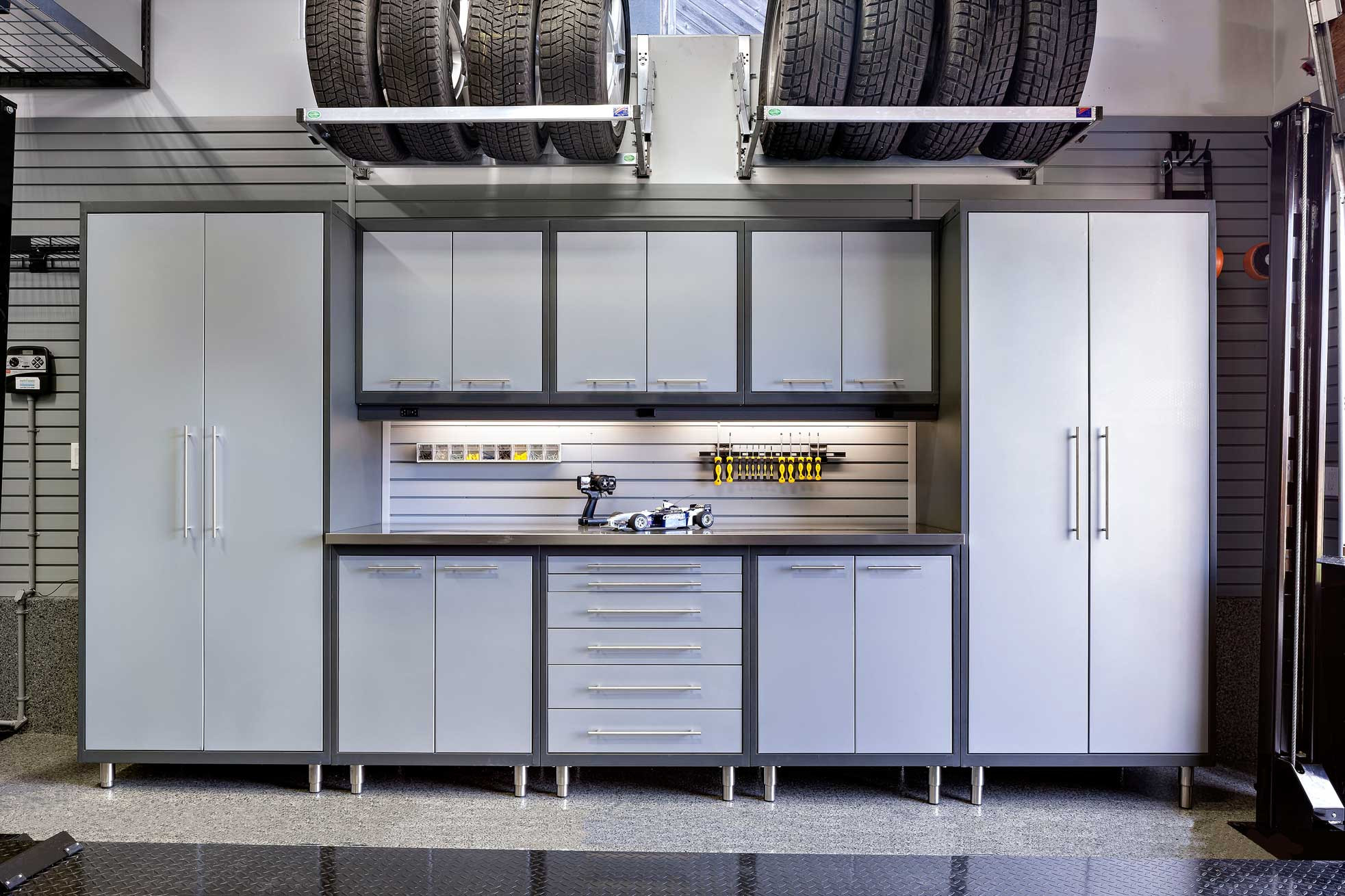 Garage Organizer Systems
 4 Storage Options That Will Maximize Your Garage Space