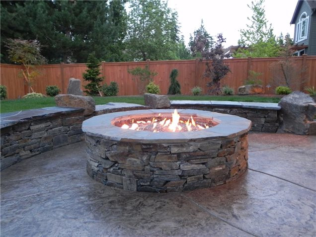 Gas Stone Fire Pit
 Fire Pit in decking