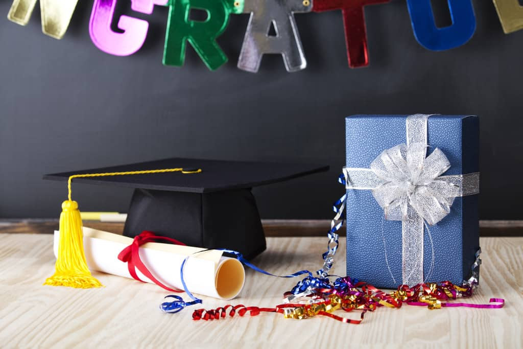 Gift Ideas For Graduation Party
 Graduation Party and Gift Etiquette Plus Ideas