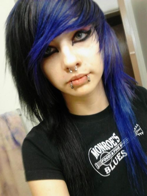 Girls Emo Haircuts
 69 Emo Hairstyles for Girls I bet you haven t seen before