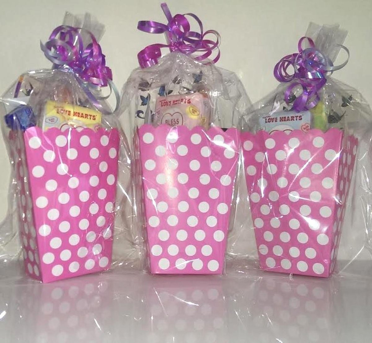 Girls Gift Bag Ideas
 5 Party Bag Ideas For Girls – Spa Pamper Beauty