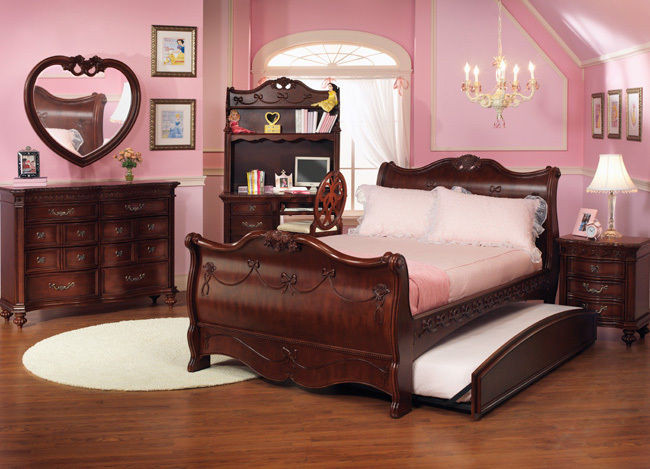 Girls Princess Bedroom Sets
 Disney Princess Girls Cherry 3 Piece Twin Sleigh Bed