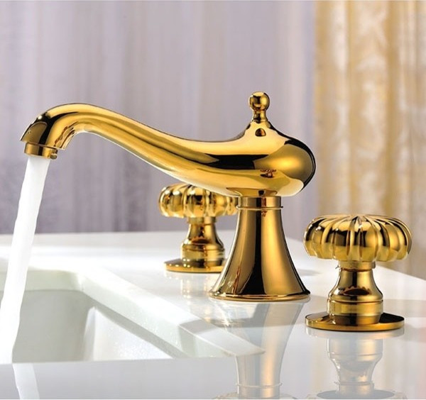 Gold Faucet Bathroom
 Gold Plated Bathtub Faucet with Double Handles