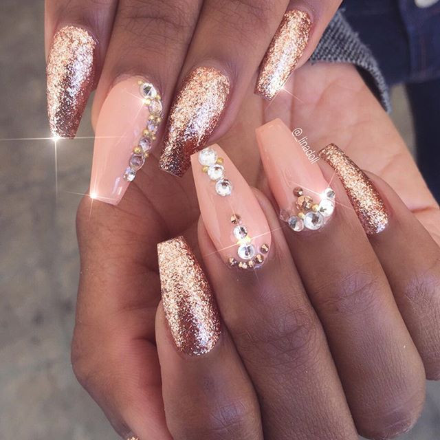 Gold Glitter Acrylic Nails
 The 25 best Rose gold nails ideas on Pinterest