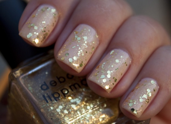 Gold Glitter Nails Designs
 40 Beautiful Gold Glitter Nails Designs