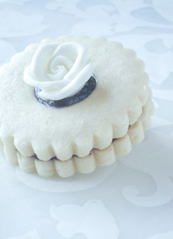 Gourmet Decorated Shortbread Cookies
 Cookie Wedding Favors Gourmet Decorated by