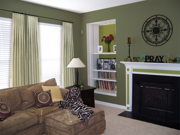 Green Paint For Living Room
 UsBrowns Dozer 01 10