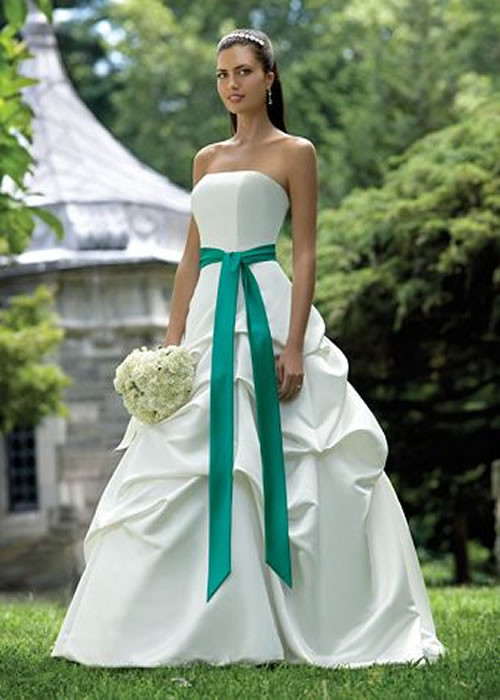 Green Wedding Gowns
 Beautiful Green Wedding Dress Design