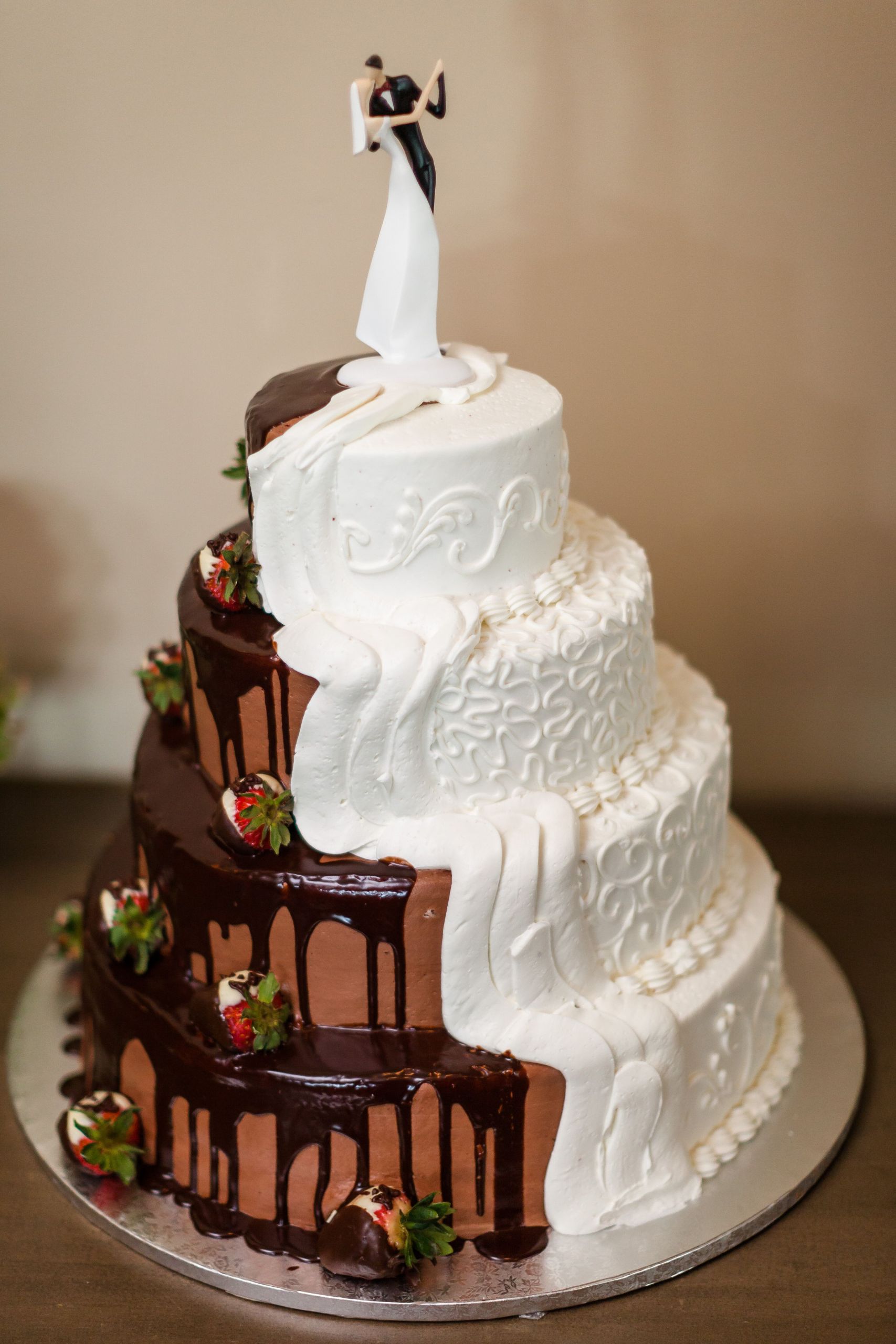 Groom Wedding Cakes
 bined Chocolate and Vanilla Bride and Groom s Cake
