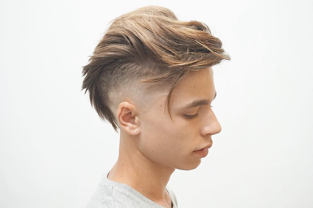 Hairstyle Undercut
 Undercut Fade Haircuts Hairstyles For Men 2020 Styles