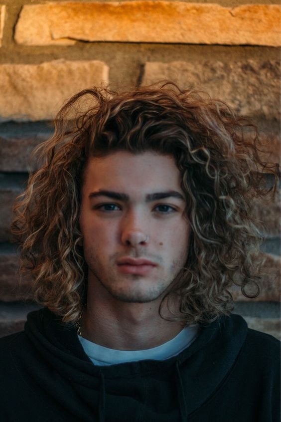 Hairstyles For Long Hair Guys
 30 New Stylishly Masculine Curly Hairstyles For Men