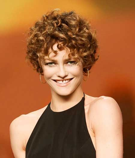 Hairstyles For Super Curly Hair
 25 Short Styles for Curly Hair