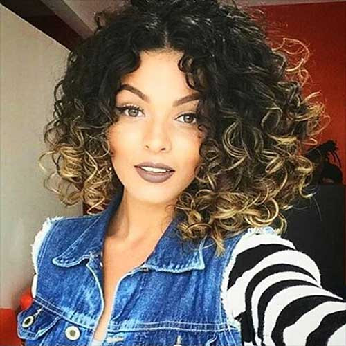 Hairstyles For Super Curly Hair
 25 Super Short Haircuts for Curly Hair