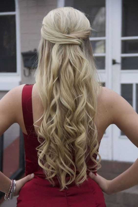 Half Up Half Down Curled Prom Hairstyles
 Half Up Half Down Curly Prom Hairstyles for Long Hair