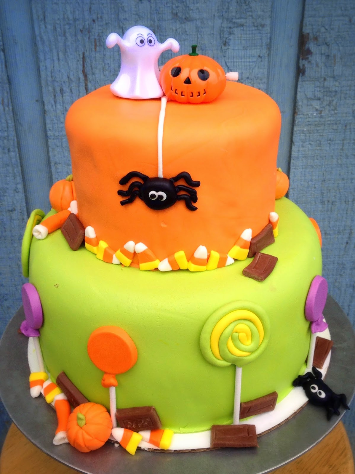 Halloween Birthday Cakes For Kids
 Cakes and Cookies