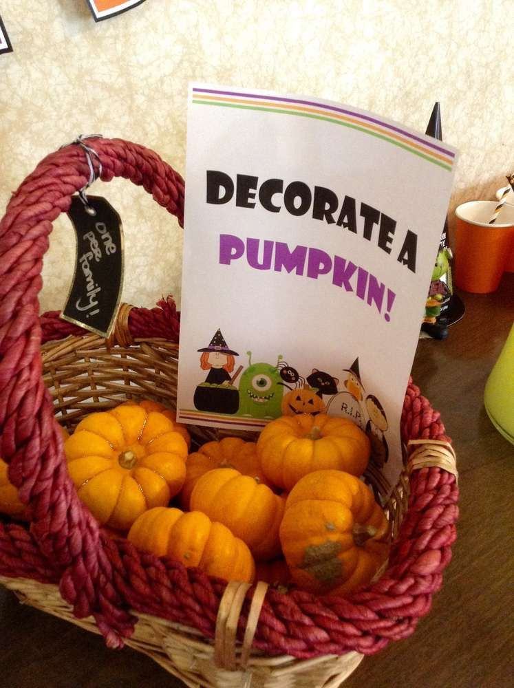 Halloween Games Party Ideas
 Decorate a pumpkin at a Halloween party See more party