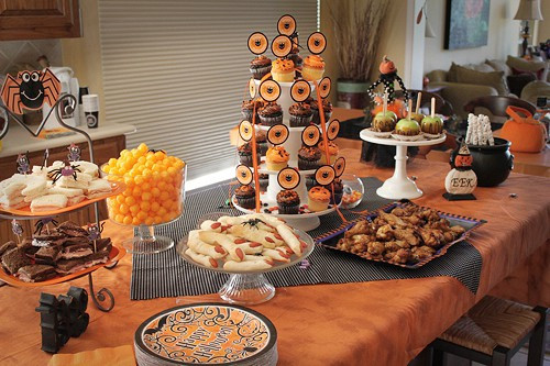 Halloween Party Foods Ideas
 Halloween Party Food Ideas & Free Party Printables