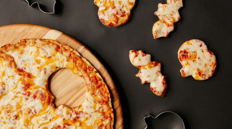 Halloween Pizza Party Ideas
 Get Ready for a Halloween Pizza Party