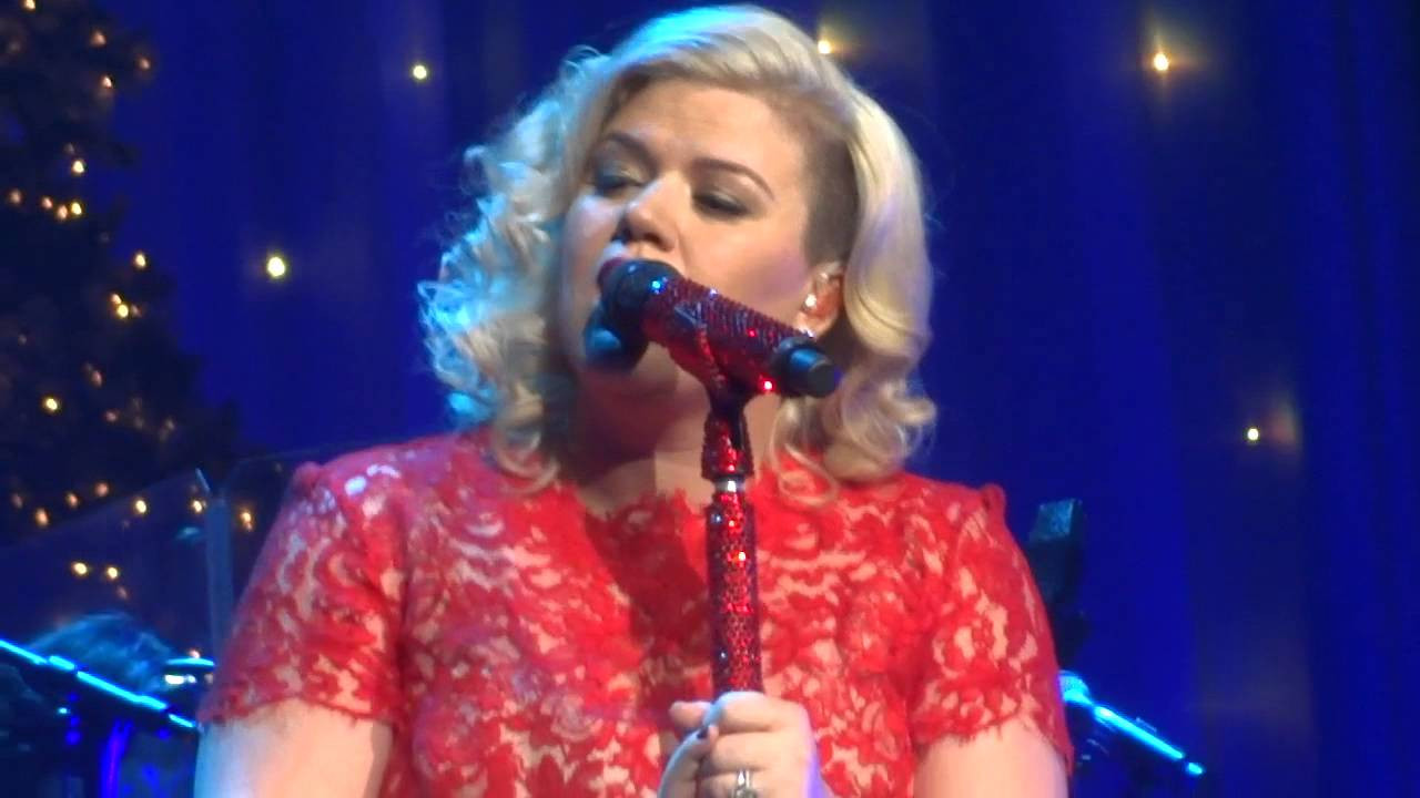 Hard Candy Christmas By Dolly Parton
 Kelly Clarkson s Miracle on Broadway "HARD CANDY CHRISTMAS