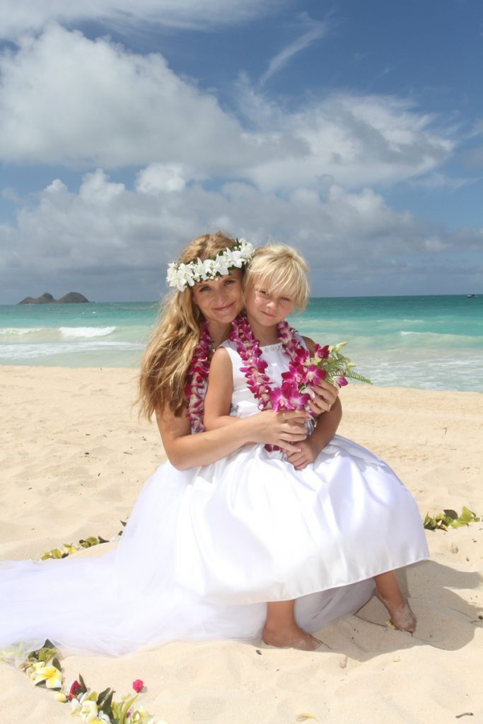 Hawaiian Wedding Vows
 Hawaii Wedding Vow Renewals Sweet Hawaii Wedding