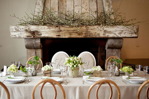 Head Table Wedding Decorations
 Wedding Trends The Head Table