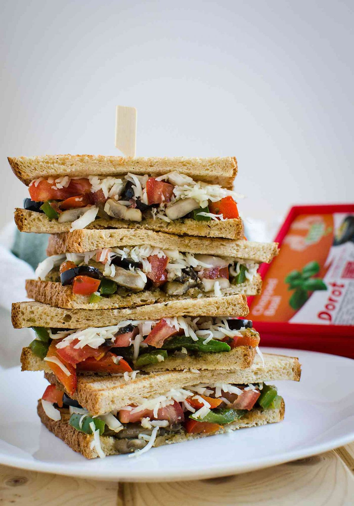 Healthy Vegetarian Sandwich Recipes
 15 min Easy and Healthy Italian Flavored Veggie Sandwich