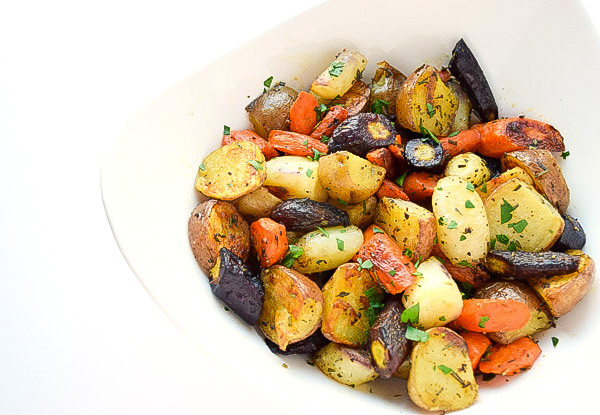 Herb Roasted Baby Potatoes
 Herb Roasted Potatoes & Carrots Whole30 Paleo • Tastythin
