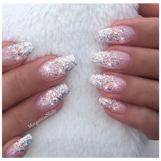 Holiday Glitter Nails
 65 Amazing Glitter Acrylic Nail Art Designs for Holiday