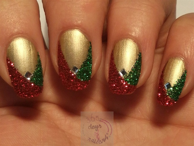 Holiday Glitter Nails
 Easy glitter Christmas nails Nail Art Gallery