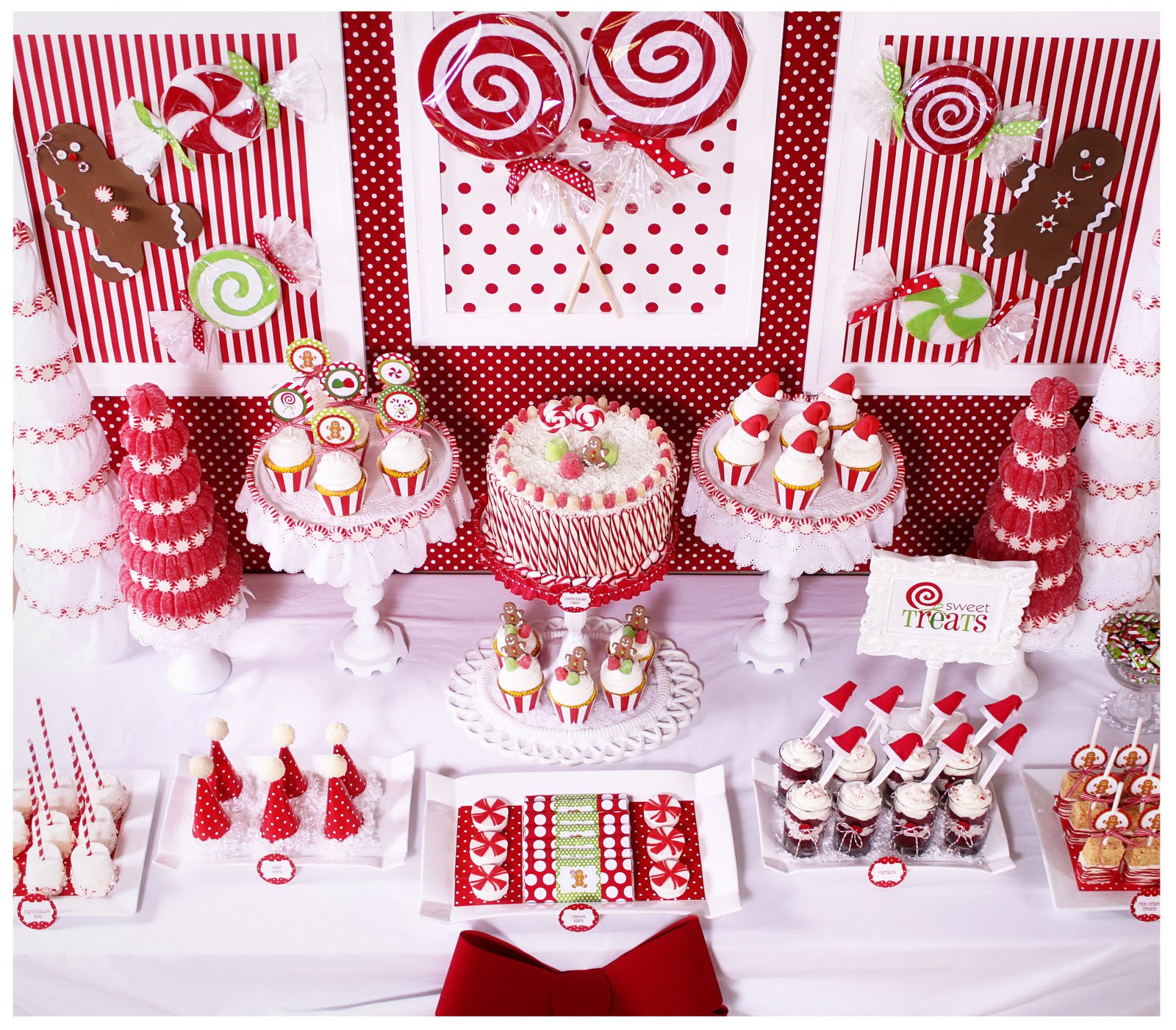 Holiday Party Theme Ideas
 20 Christmas Party Decorations Ideas for This Year