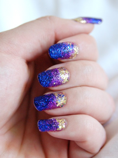 How To Apply Loose Glitter To Nails
 Nails of the Day Midnight Sparkles With Loose Nail
