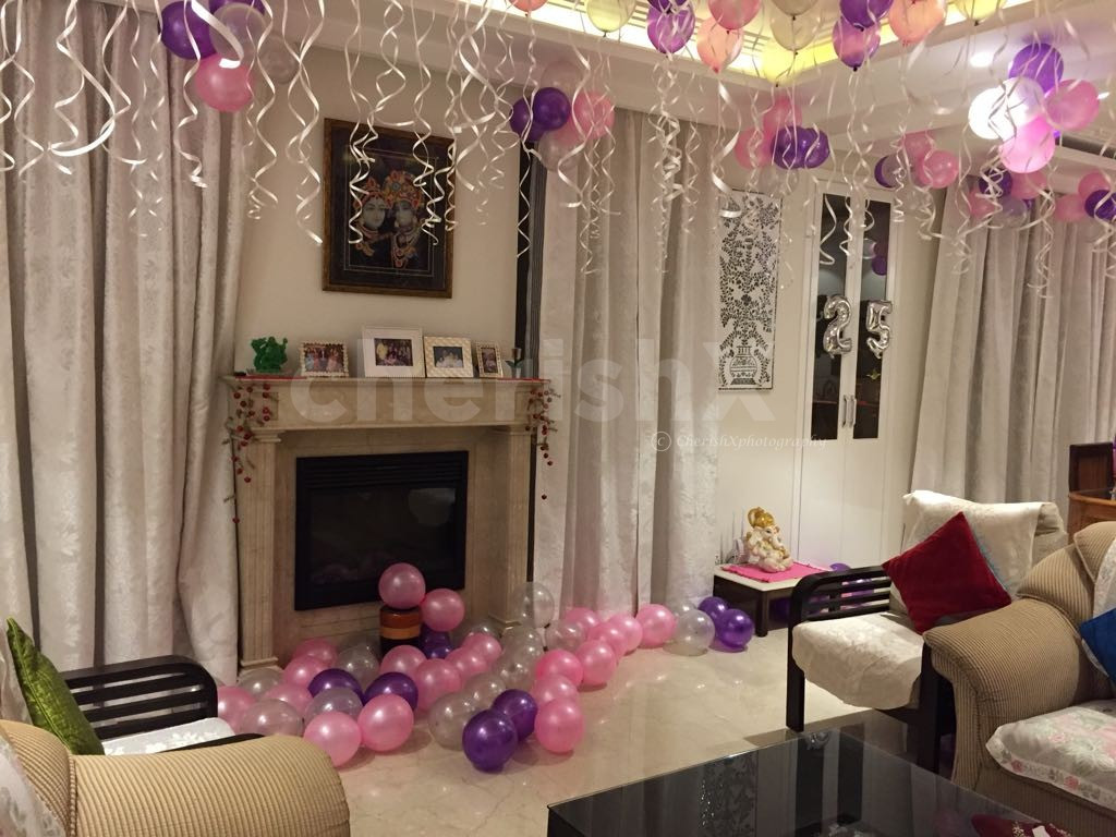 How To Decorate A Birthday Party
 200 balloons decoration at your home in Delhi