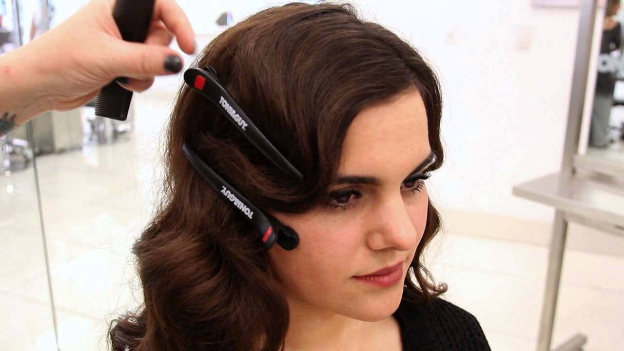 How To Do A 1920S Hairstyle For Long Hair
 1920s Inspired Faux Bob