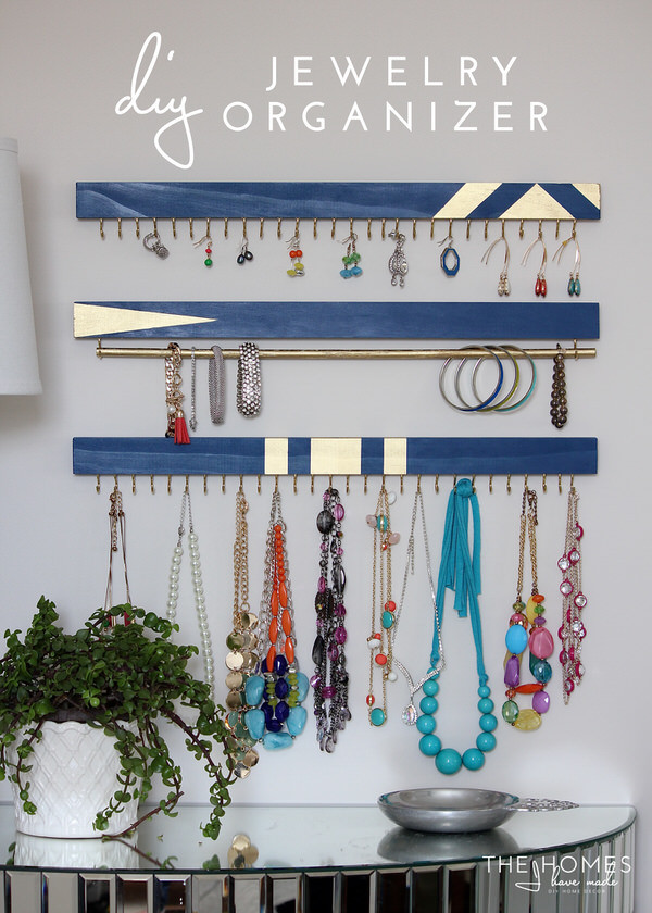 How To Organize Jewelry DIY
 25 Ingenious Jewelry Organization Ideas The Happy Housie