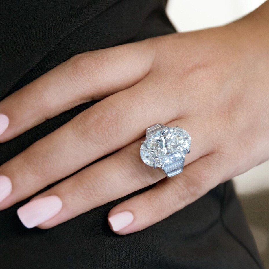 Huge Wedding Ring
 12 Big Rock Engagement Rings We Love RN