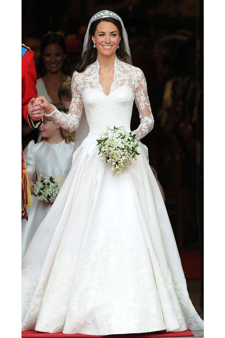 Iconic Wedding Dresses
 10 Iconic Wedding Gowns